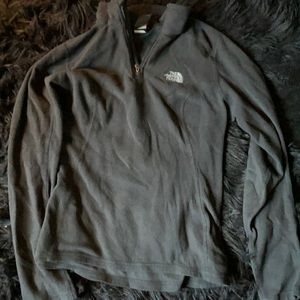 Women’s size xs size up north face hoodie